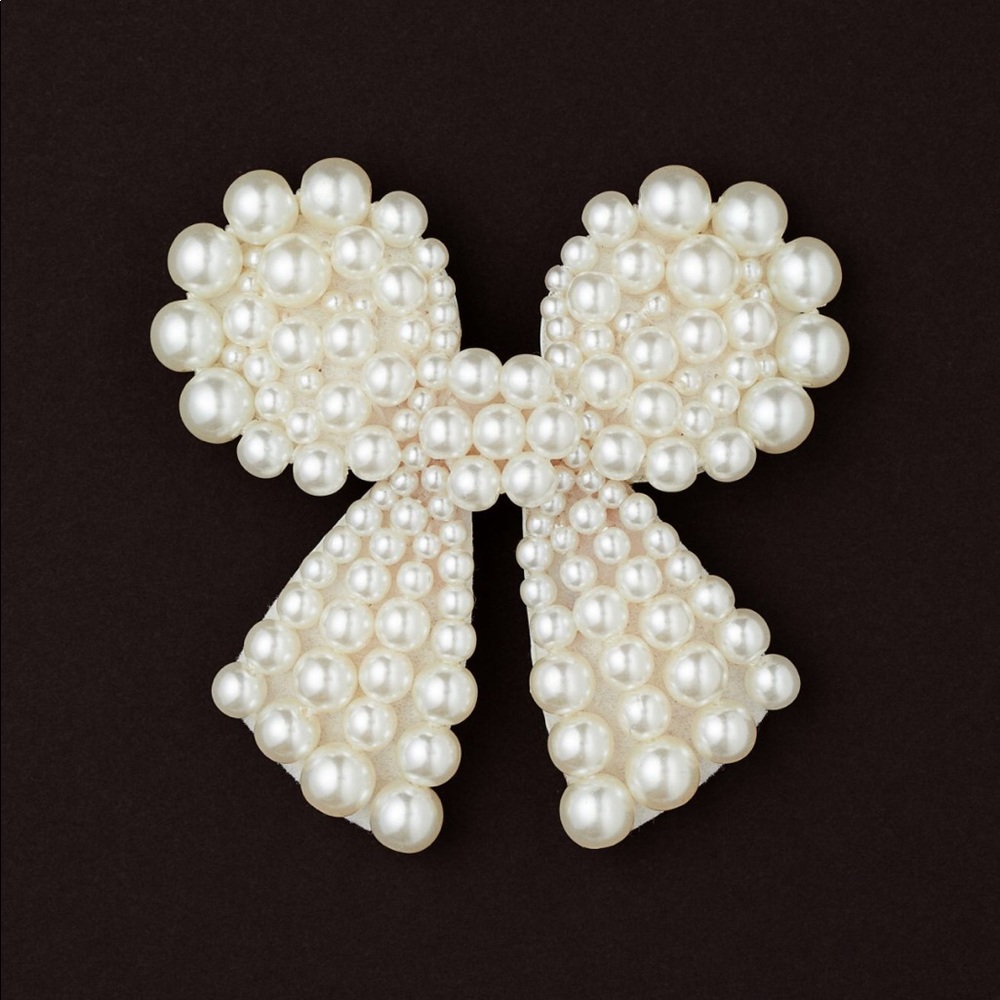 Simone Rocha X H&M Pearl Brooch